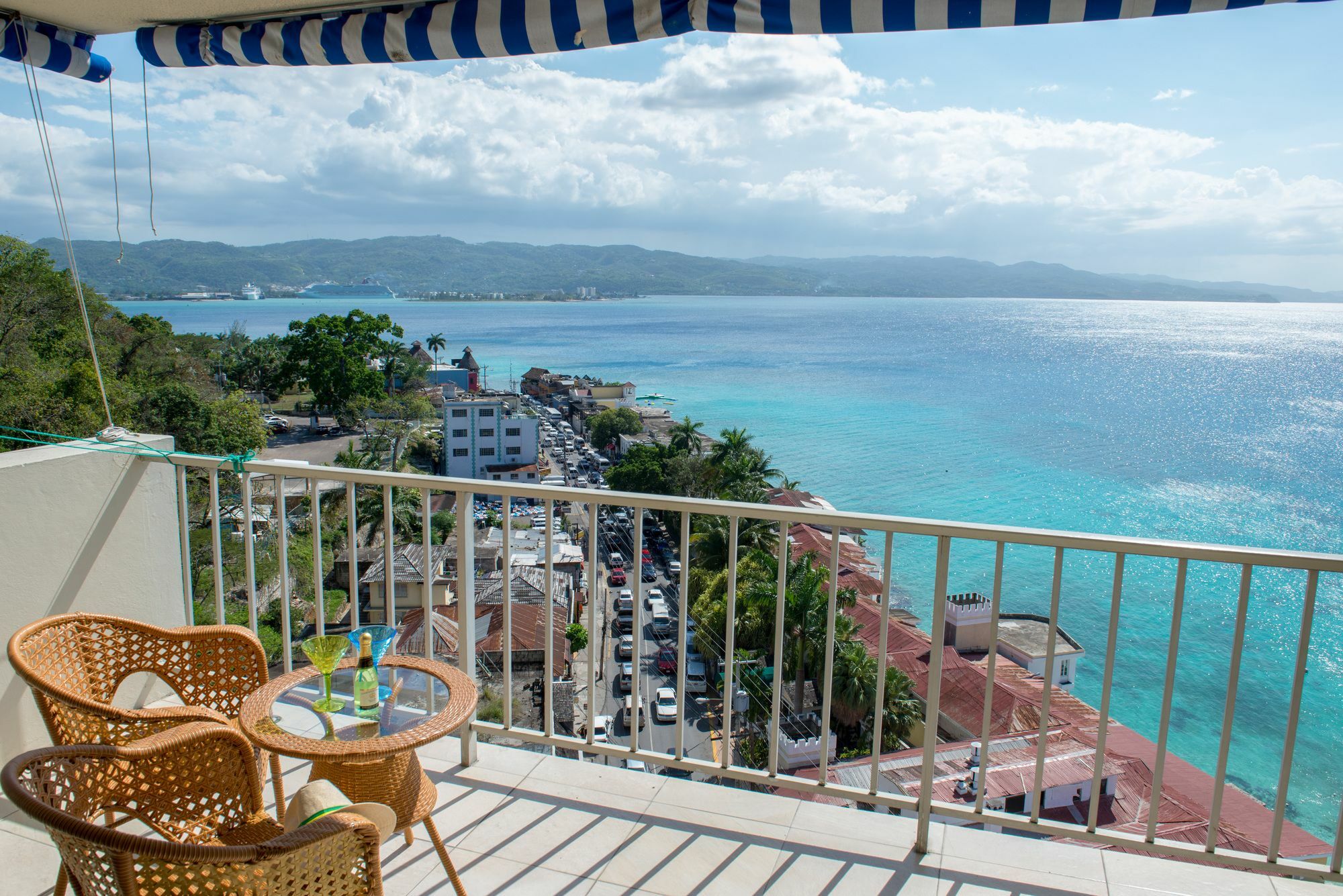 Montego Bay Club Apartments Zewnętrze zdjęcie