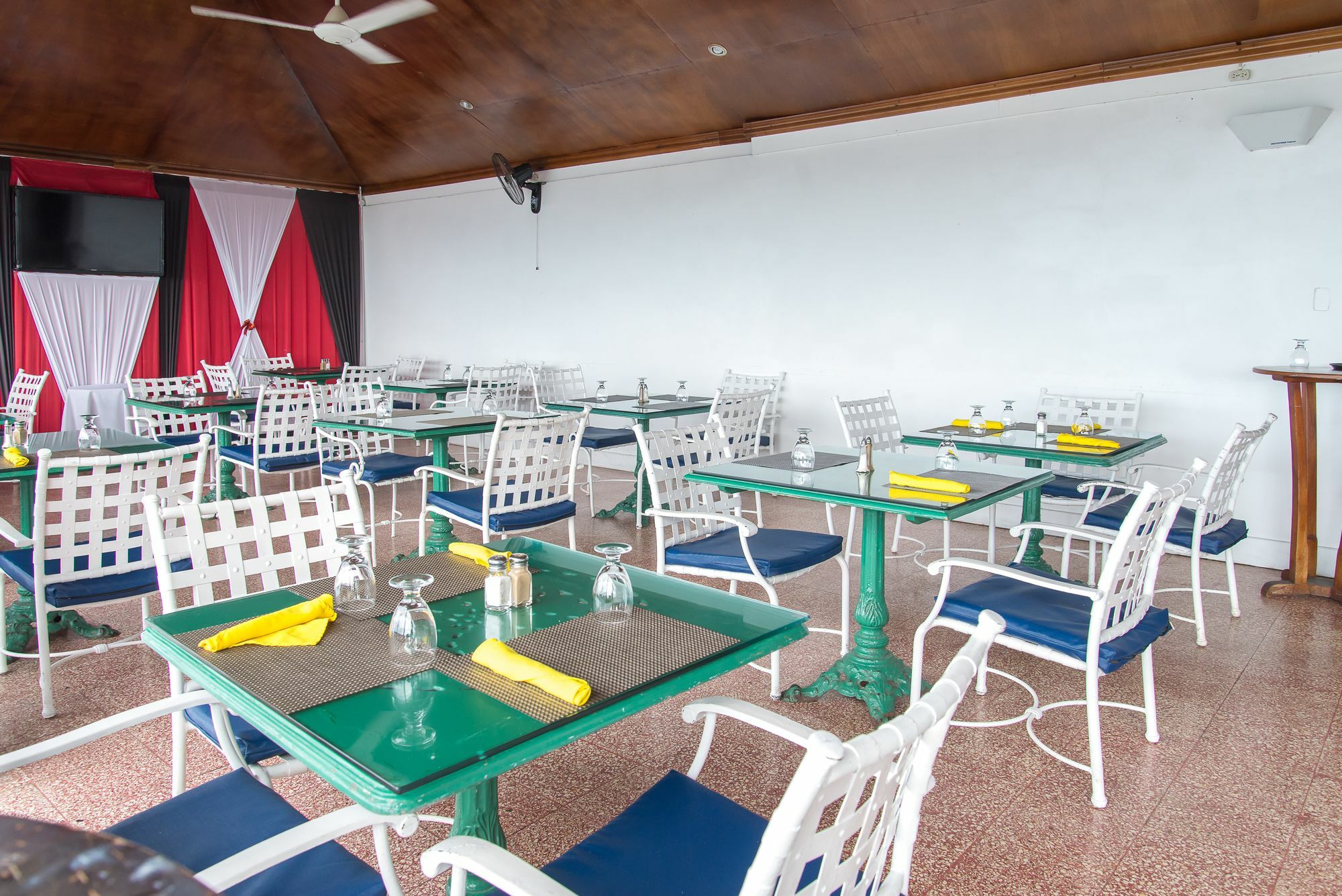 Montego Bay Club Apartments Zewnętrze zdjęcie